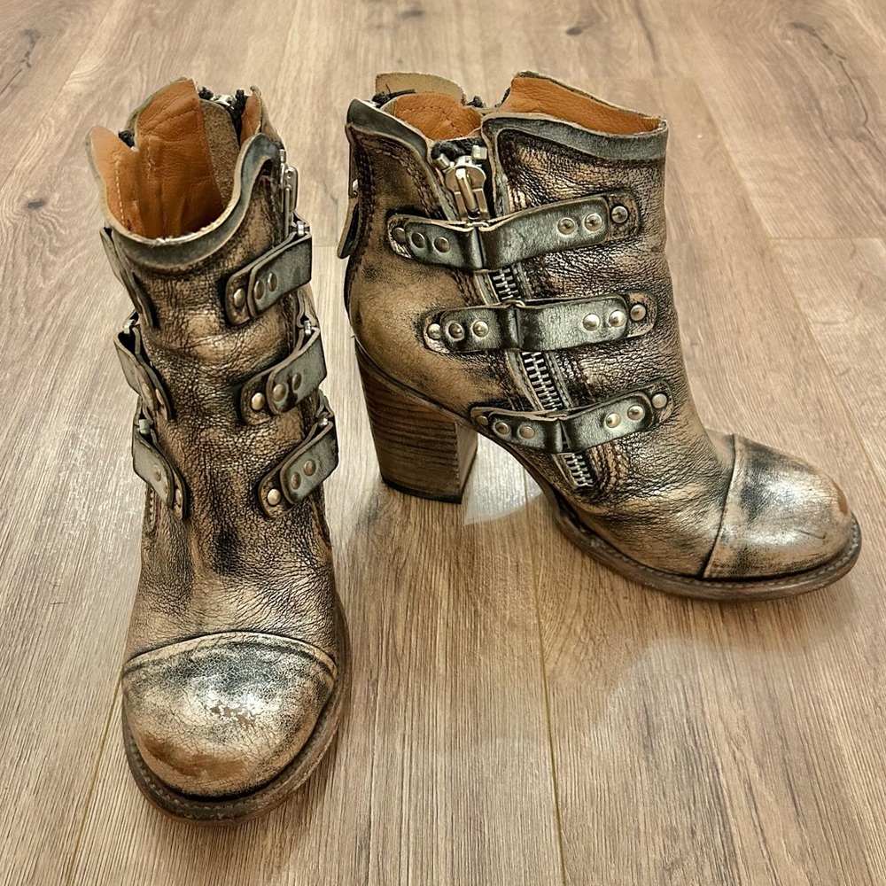 Freebird Beckett Leather Boots - Picture 2 of 9